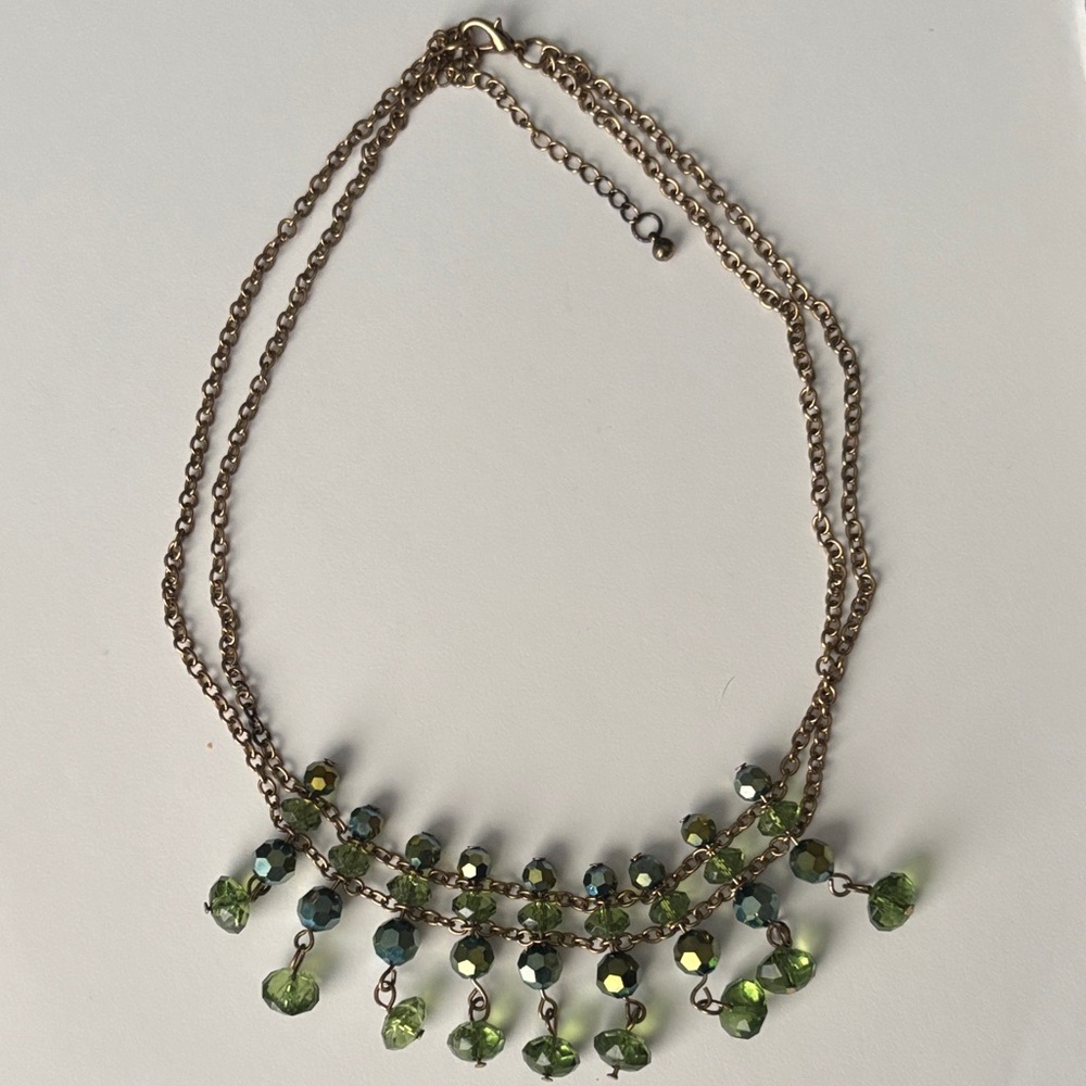 Elegant Green and Gold Necklace